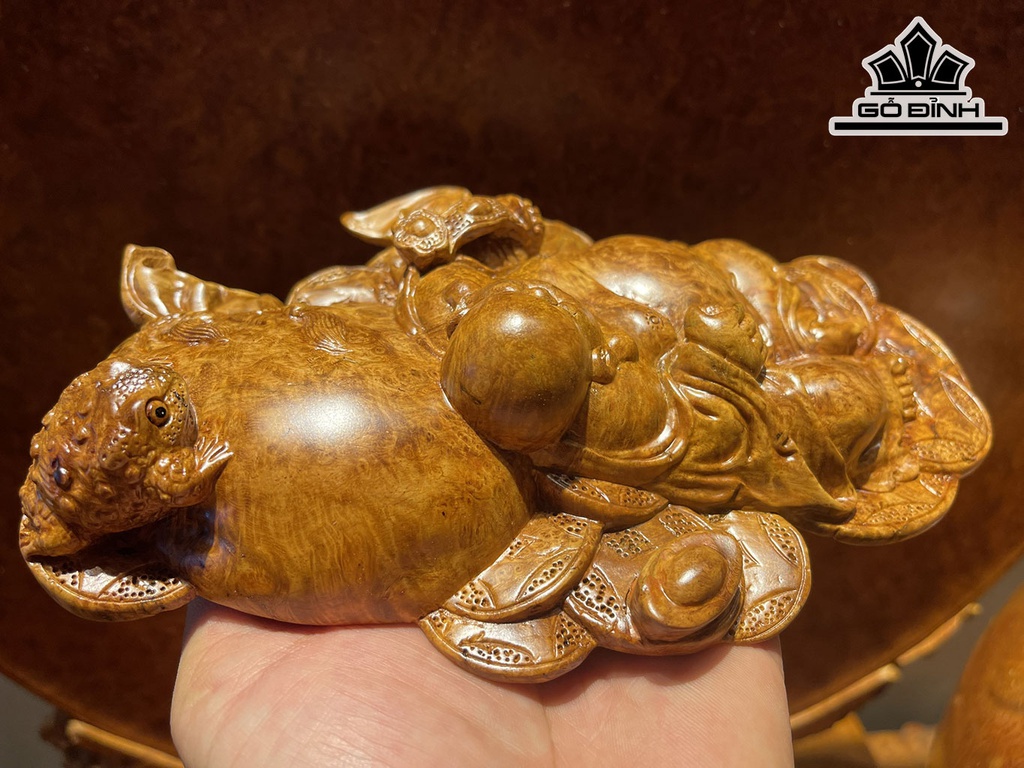 Tượng Phật Di Lặc Gỗ Nu Hương Ngang 20 Cao 14 Sâu 4 (cm)