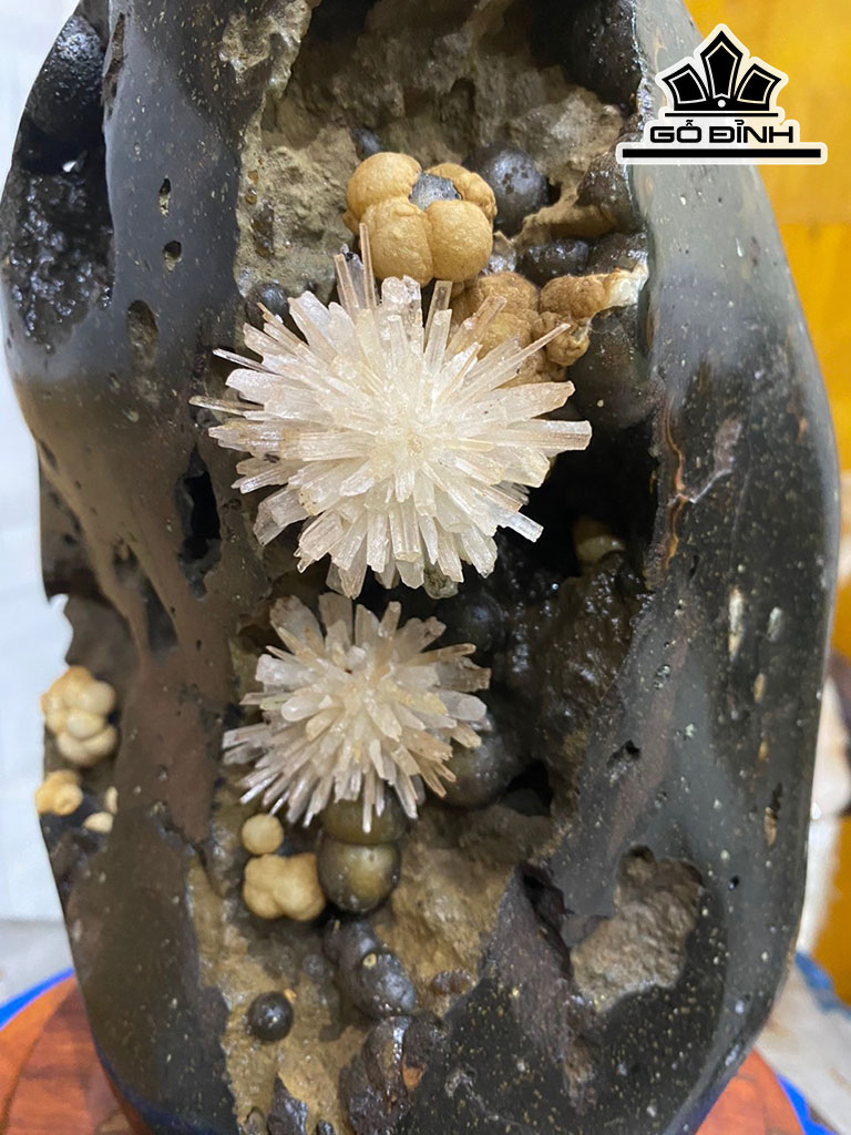 Bông Hoa Ưu Đàm Đá Aragonit Cao 30 (cm) 4,8kg