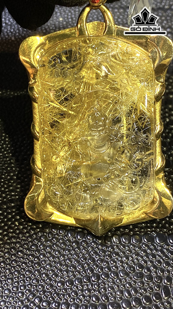 Mặt Dây Hoàng Thần Tài Bảo Thiên Đá Thạch Anh Tóc Vàng Cao 55,27 Ngang 35,72 (mm) 270,36cts