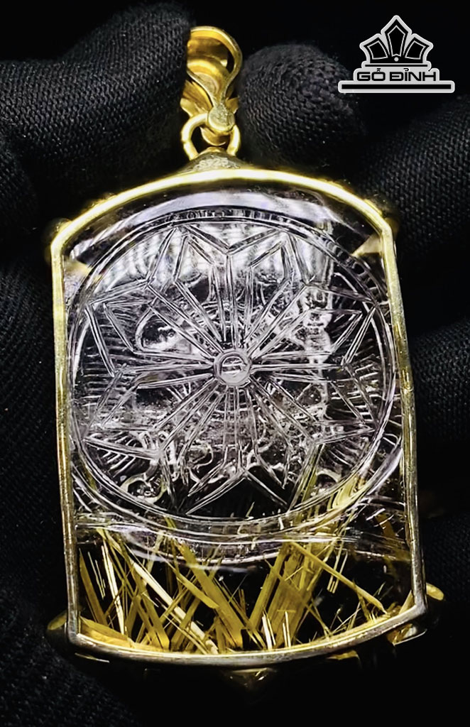 Mặt Dây Truyền Quan Công Đá Thạch Anh Tóc Vàng Cao 77 Ngang 58 Sâu 14,5 (mm) 108gr