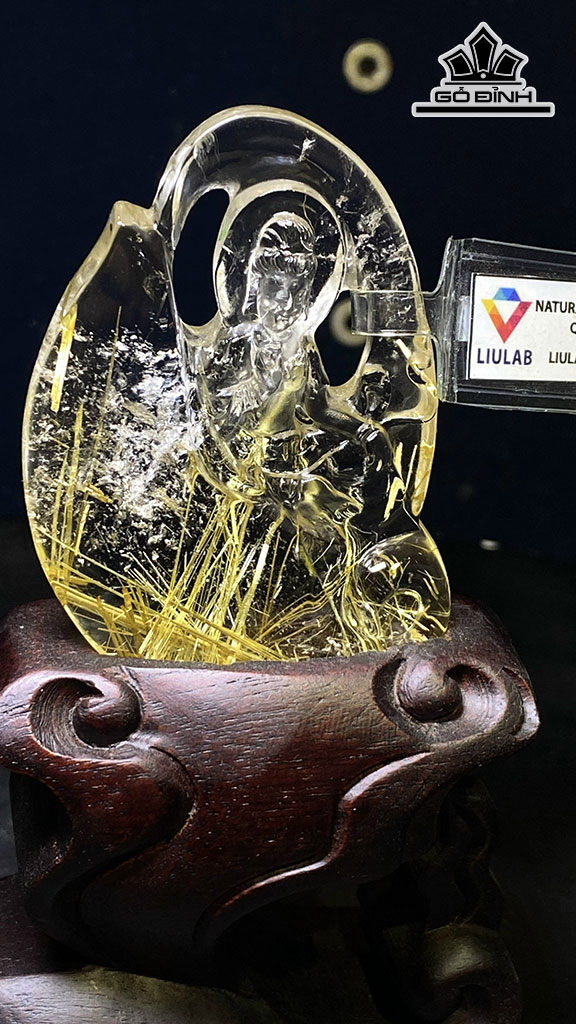 Tác Phẩm Đá Thạch Anh Tóc Vàng Cao 7,4 Ngang 1,3 (cm) 310,48kg
