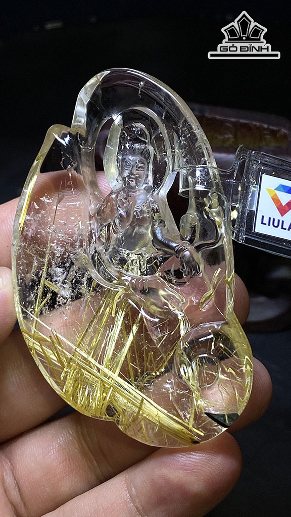 Tác Phẩm Đá Thạch Anh Tóc Vàng Cao 7,4 Ngang 1,3 (cm) 310,48kg