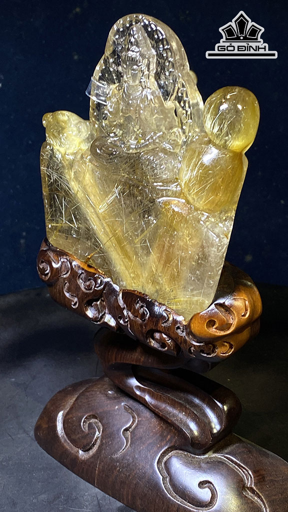 Tác Phẩm Đá Thạch Anh Tóc Vàng Cao 9 Ngang 8,2 Sâu 2 (cm) 188,38gr