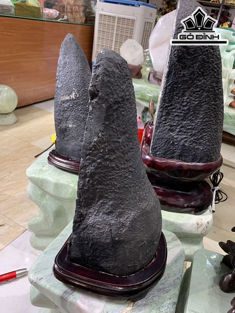 Tinh Thể Đá Thạch Anh Tím Cao 47,3 Ngang 25 Sâu 23 (cm) 15,5kg