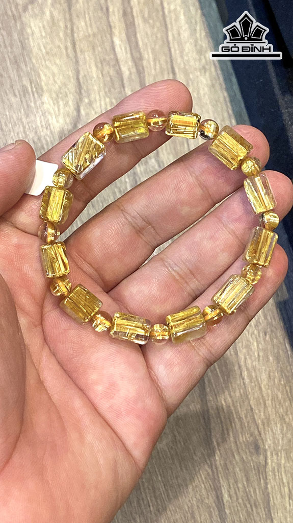 Vòng Tay Đốt Trúc Đá Thạch Anh Tóc Vàng Cao 7,6 Ngang 9,3 (mm) 18,5gr