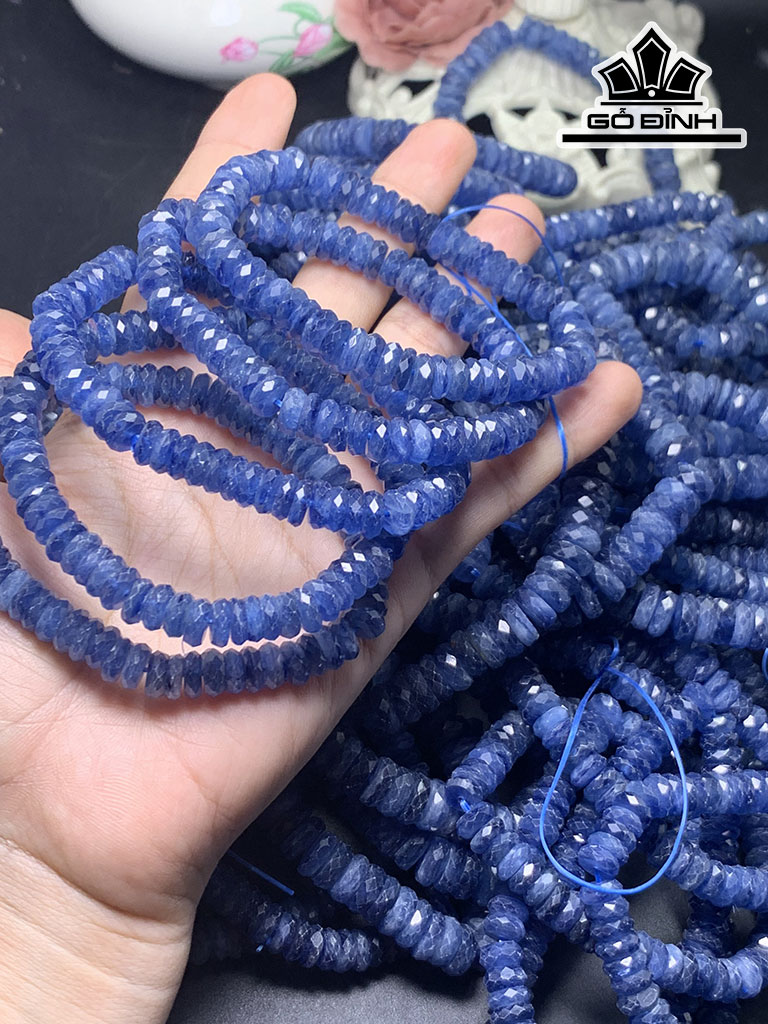 Vòng Tay Đá Kyanite