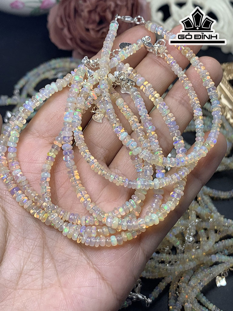 Vòng Tay Đá Sắc Màu (Opal) Đường Kính Hạt 3,5 (mm)