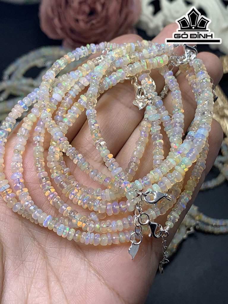 Vòng Tay Đá Sắc Màu (Opal) Đường Kính Hạt 3,5 (mm)