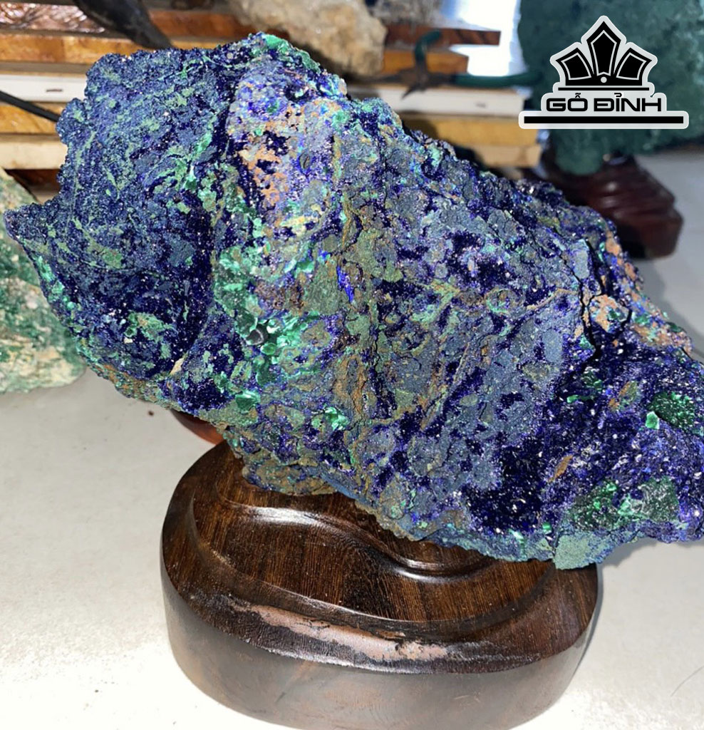 Tác Phẩm Đá Azurite Cao 21 Ngang 21 (cm) 43kg