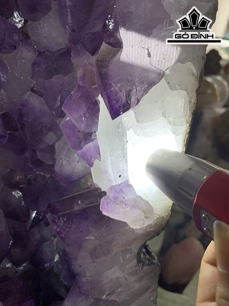 Tinh Thể Đá Thạch Anh Tím Cao 42 Ngang 20 Sâu 18 (cm) 29,5kg