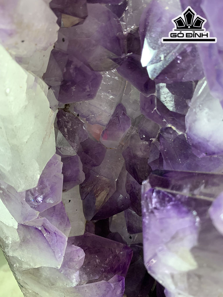 Tinh Thể Đá Thạch Anh Tím Cao 42 Ngang 20 Sâu 18 (cm) 29,5kg