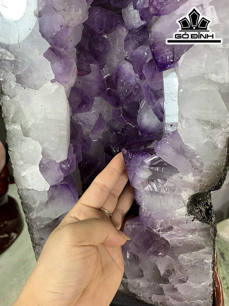 Tinh Thể Đá Thạch Anh Tím Cao 42 Ngang 20 Sâu 18 (cm) 29,5kg