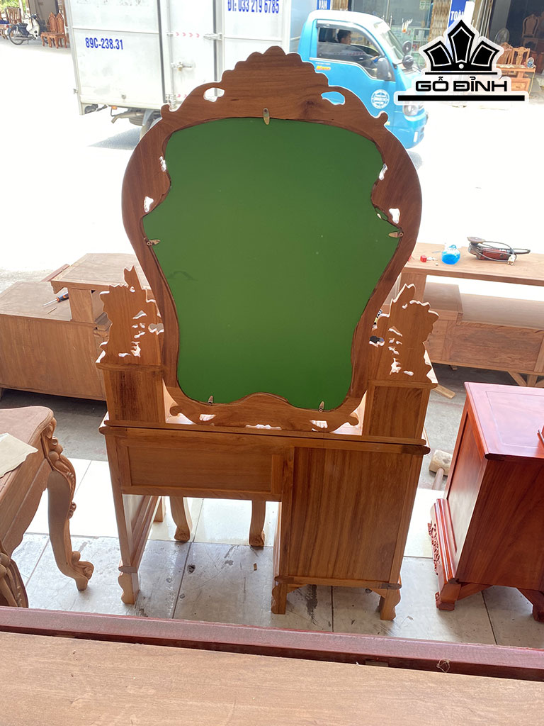 Bàn Trang Điểm Gỗ Gõ Đỏ (Cà te) Cao 70 Ngang 90 Sâu 43 (cm)