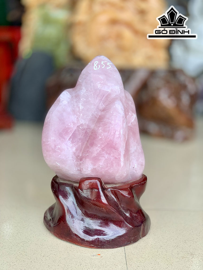 Tác Phẩm Đá Thạch Anh Hồng Cao 39 Ngang 20 (cm) 8,49kg