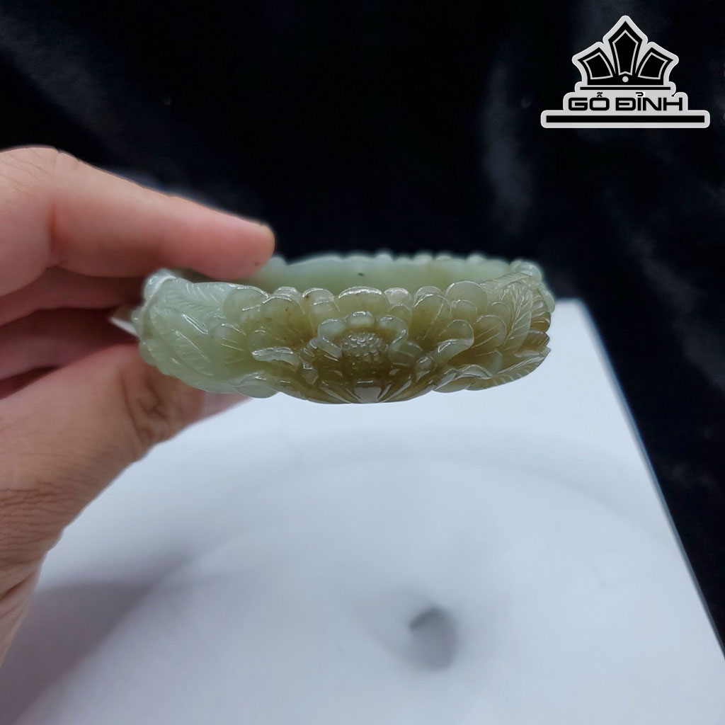 Vòng Tay Đá Ngọc Bích (Nephrite Jade) Đường Kính 58 (mm)