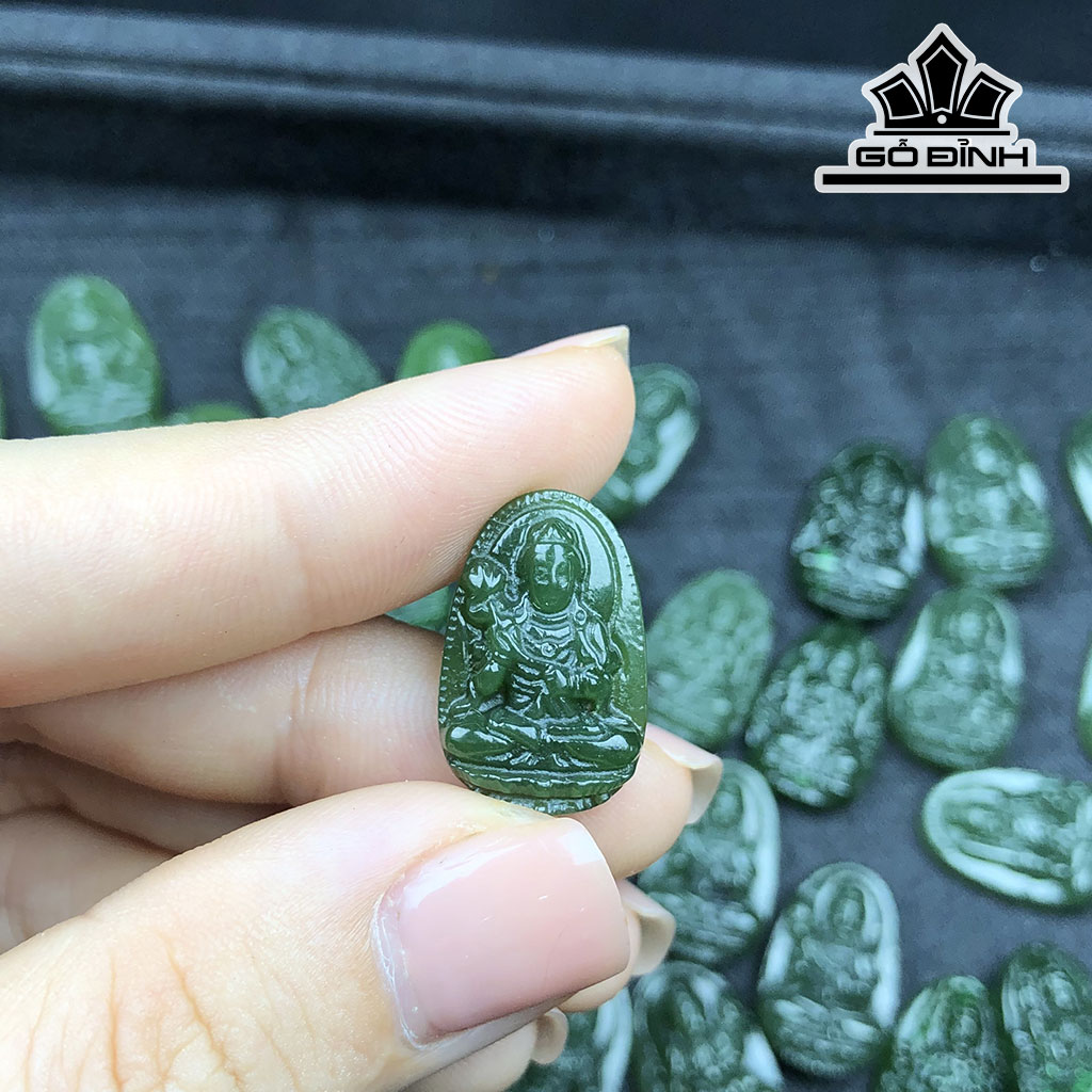 Mặt Dây Chuyền Phật Bản Mệnh Đá Ngọc Bích (Nephrite Jade) Cao 2 (cm)