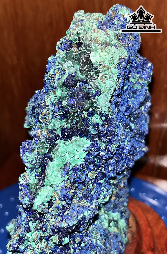 Tác Phẩm Đá Azurite Cao 20 Ngang 12 (cm) 1.3kg