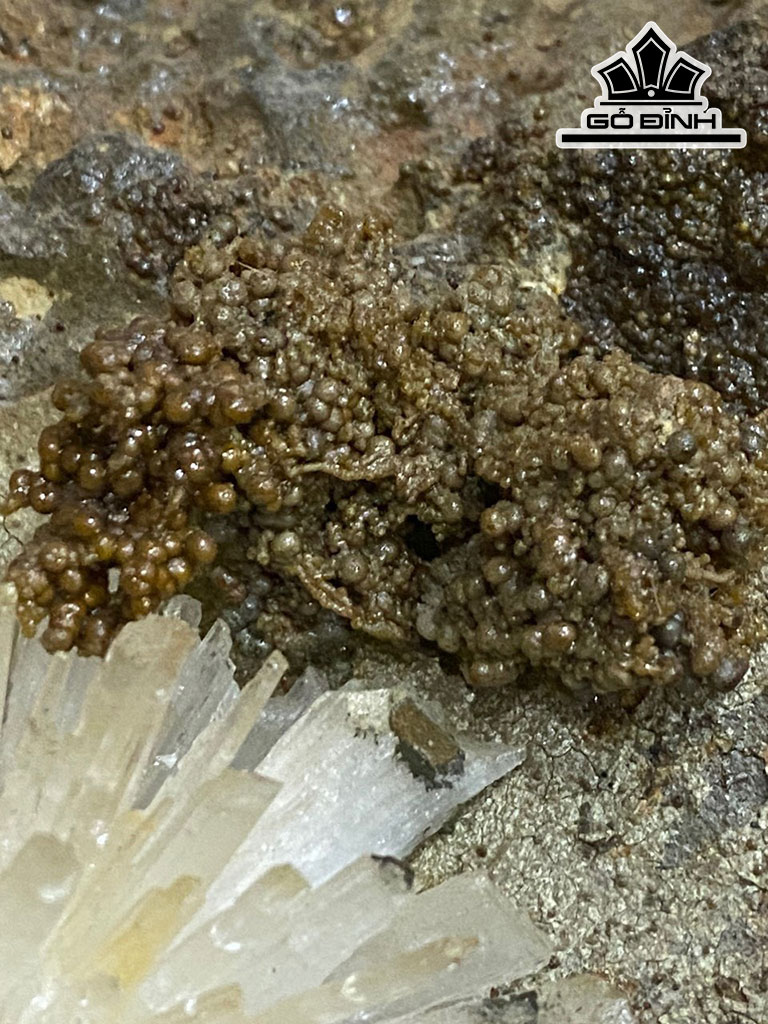 Tác Phẩm Hoa Đá Đá Aragonit Cao 23 (cm) 7,5kg