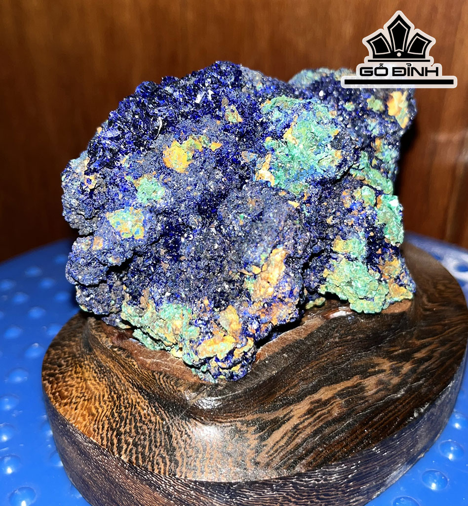 Tinh Thể Đá Azurite Cao 9 Ngang 12 (cm) 694gr