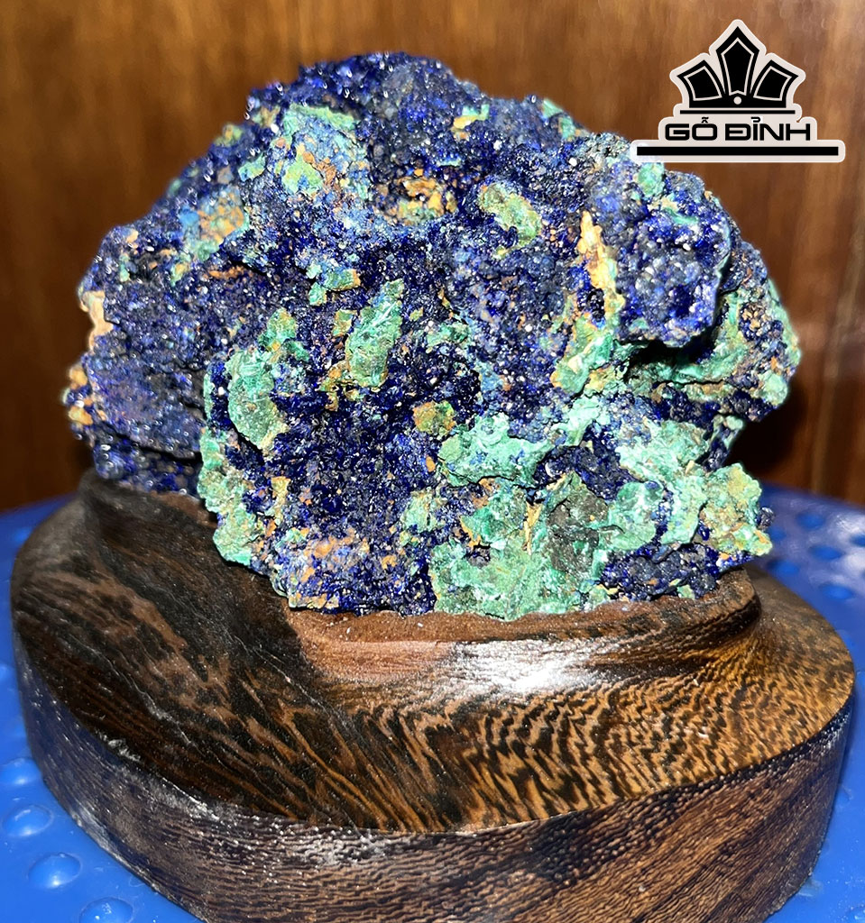 Tinh Thể Đá Azurite Cao 9 Ngang 12 (cm) 694gr