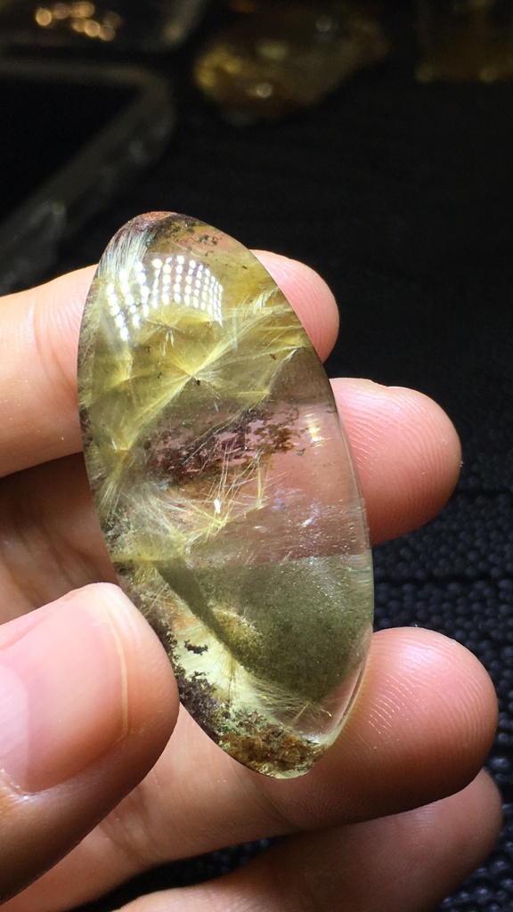 Mặt Dây Chuyền Đá Thạch Anh Ưu Linh Cao 42,2 Ngang 20,4 Sâu 15 (mm) 17,5gr