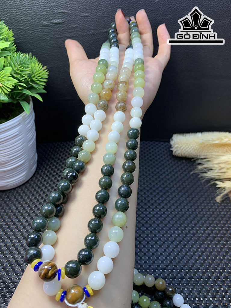 Chuỗi Đá Ngọc Bích (Nephrite Jade) Đường Kính Hạt 9,8 (mm)