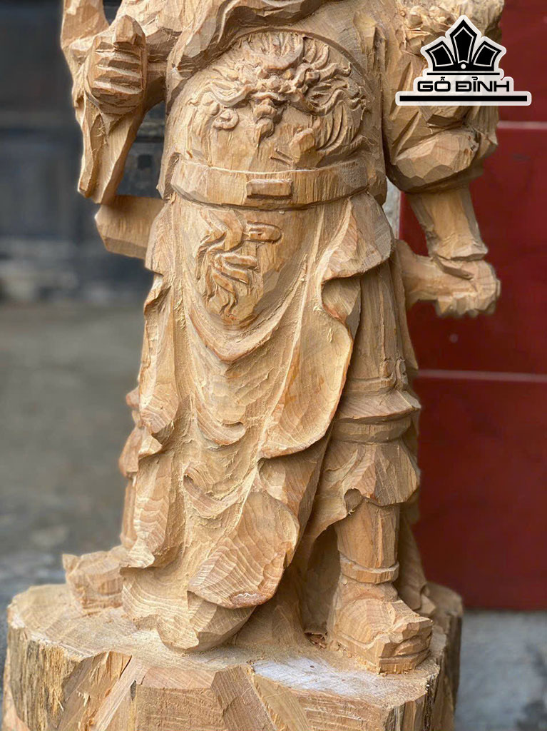 Tượng Quan Công Gỗ Ngọc Am Cao 70 Ngang 29 Sâu 21 (cm)