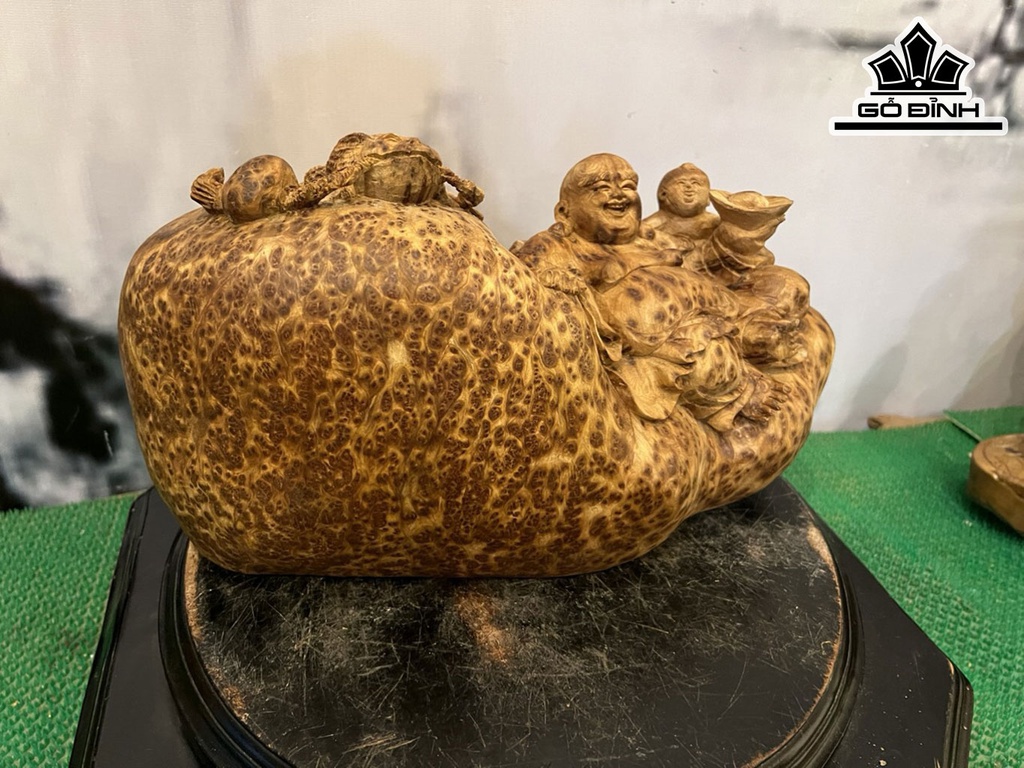 Tượng Phật Di Lặc Gỗ Nu Ngọc Am Cao 20 Ngang 36 Sâu 18 (cm)