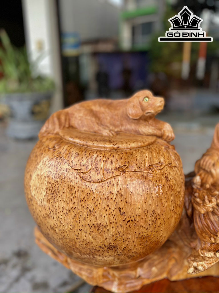 Tượng Tế Công Gỗ Nu Ngọc Am Ngang 83 Cao 52 Sâu 33 (cm)