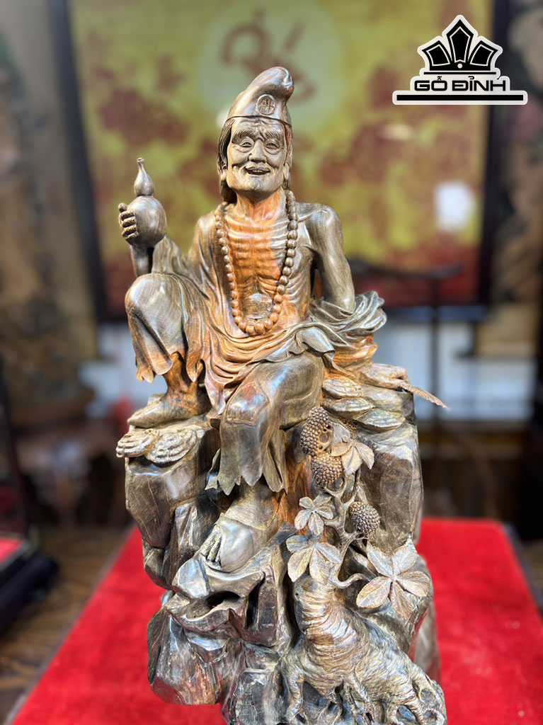 Tượng Tế Công Gỗ Trắc Ngang 56 Cao 28 Sâu 23 (cm)