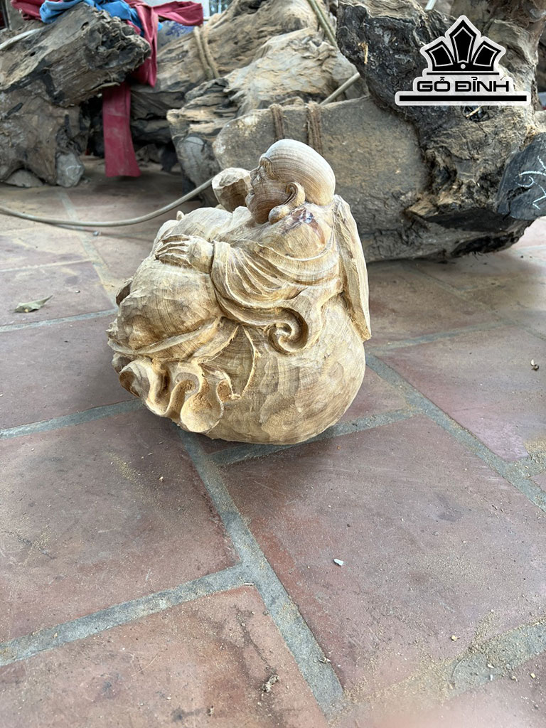 Tượng Phật Di Lặc Gỗ Ngọc Am Cao 28 Ngang 40 Sâu 23 (cm)