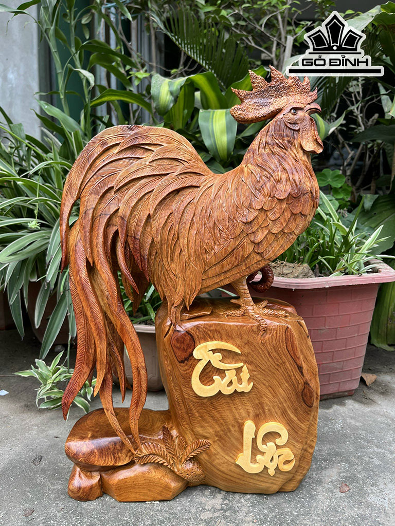 Tượng Gà Phong Thủy Gỗ Hương Cao 47 Ngang 28 Sâu 10 (cm)
