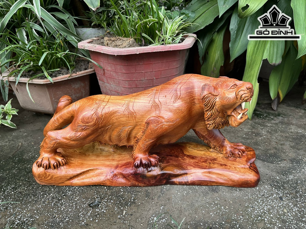 Tượng Hổ Phong Thủy Gỗ Hương Ngang 45 Cao 20 Sâu 13 (cm)