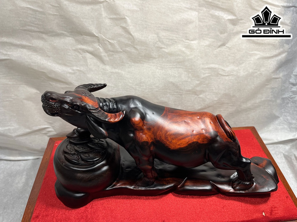 Tượng Trâu Gỗ Trắc Cao 18 Ngang 33 Sâu 11 (cm)