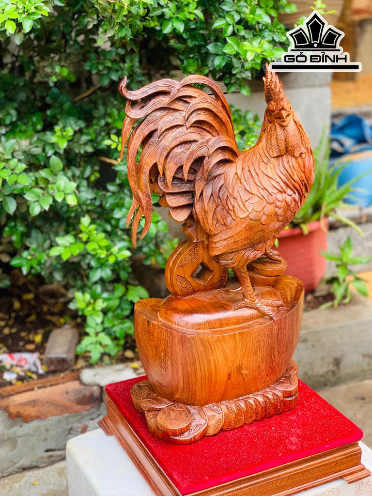 Tượng Gà Trống Gỗ Hương Cao 56 Ngang 33 Sâu 17 (cm)