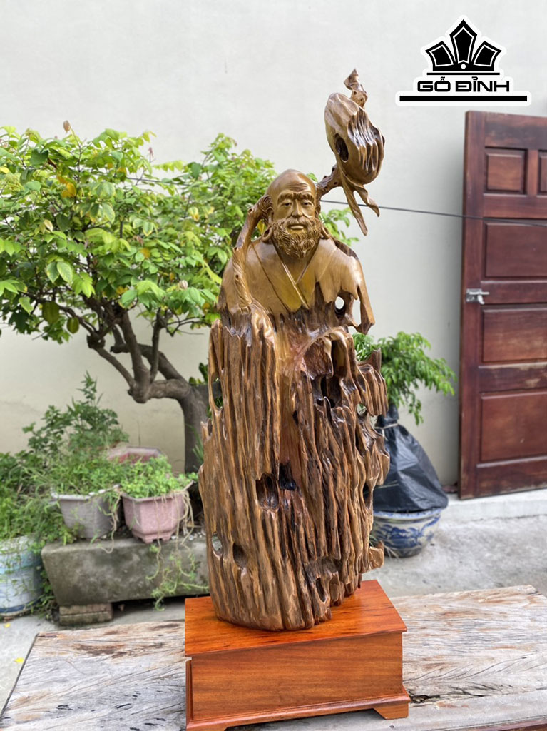 Tượng Đạt Ma Sư Tổ Gỗ Lũa Dổi Cao 108 Ngang 40 Sâu 17 Cao Cả Kỷ 128 (cm)