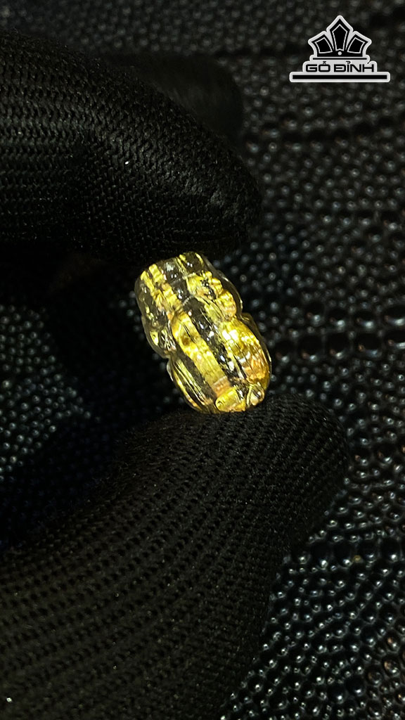 Mặt Dây Chuyền Tỳ Hưu Đá Thạch Anh Tóc Vàng Cao 19 Ngang 11,3 Sâu 10,8 (mm) 4gr