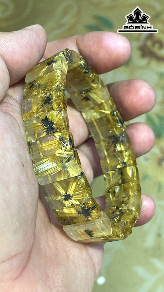 Vòng Bản Hoa Thị Đá Thạch Anh Tóc Vàng Đường Kính 15 (mm) 47.5gr