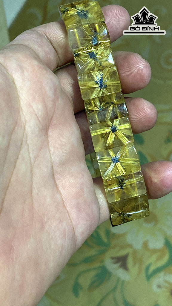 Vòng Bản Hoa Thị Đá Thạch Anh Tóc Vàng Đường Kính 17,5 (mm) 63.8gr