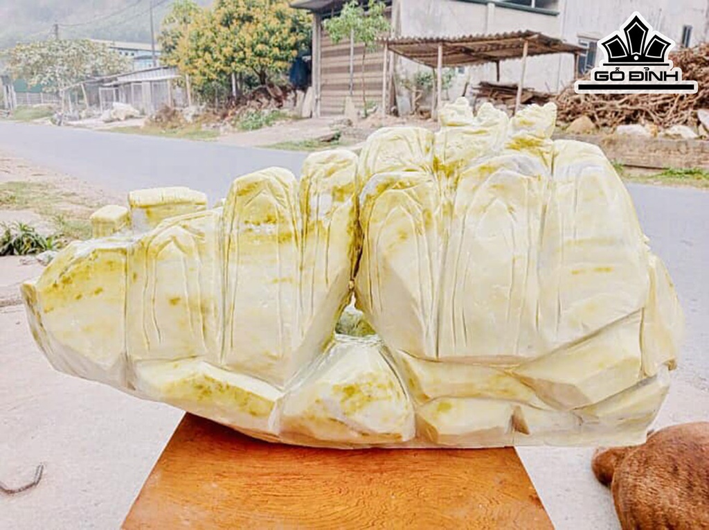 Tác Phẩm Đá Serpentine Cao 39 Ngang 73 Sâu 30 (cm) 73kg