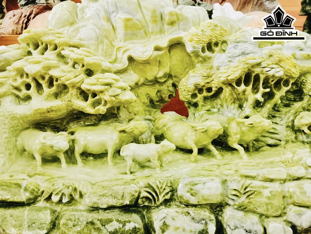 Tác Phẩm Đá Serpentine Cao 39 Ngang 73 Sâu 30 (cm) 73kg