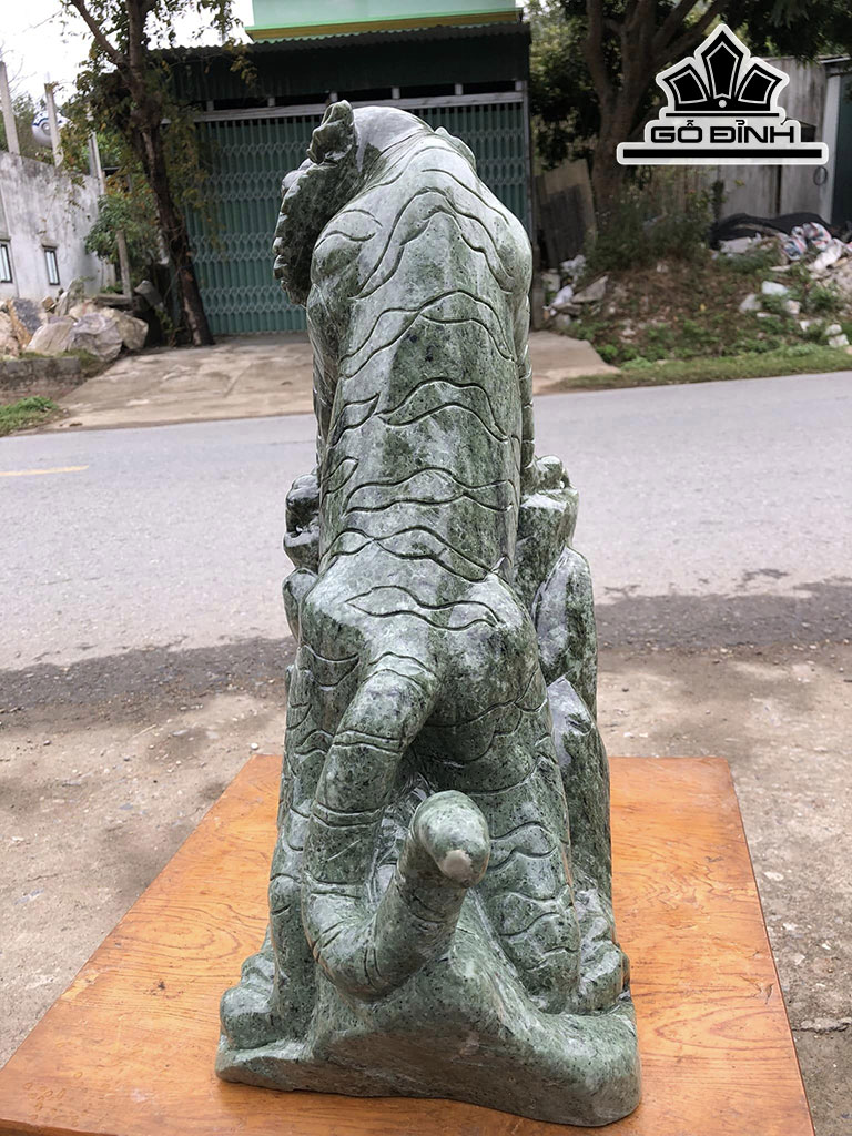 Tượng Chúa Sơn Lâm Đá Serpentine Cao 50 Ngang 43 Sâu 22 (cm) 39kg