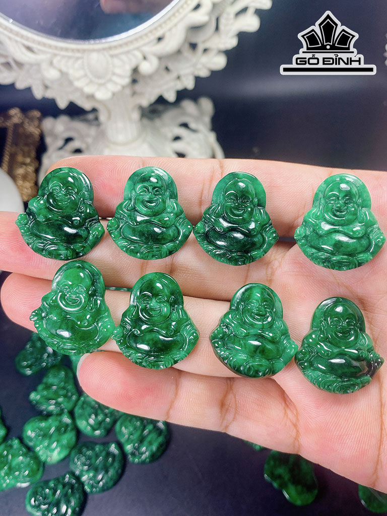 Mặt Dây Chuyền Đá Cẩm Thạch (Jadeite) Cao 22,5 Ngang 24,6 (mm)