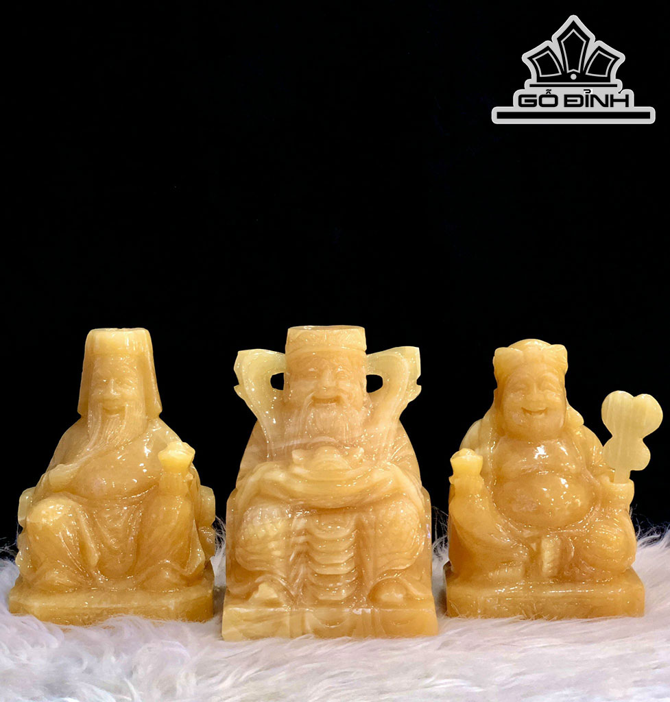 Tác Phẩm Đá Ngọc Hoàng Long Cao 15 (cm)