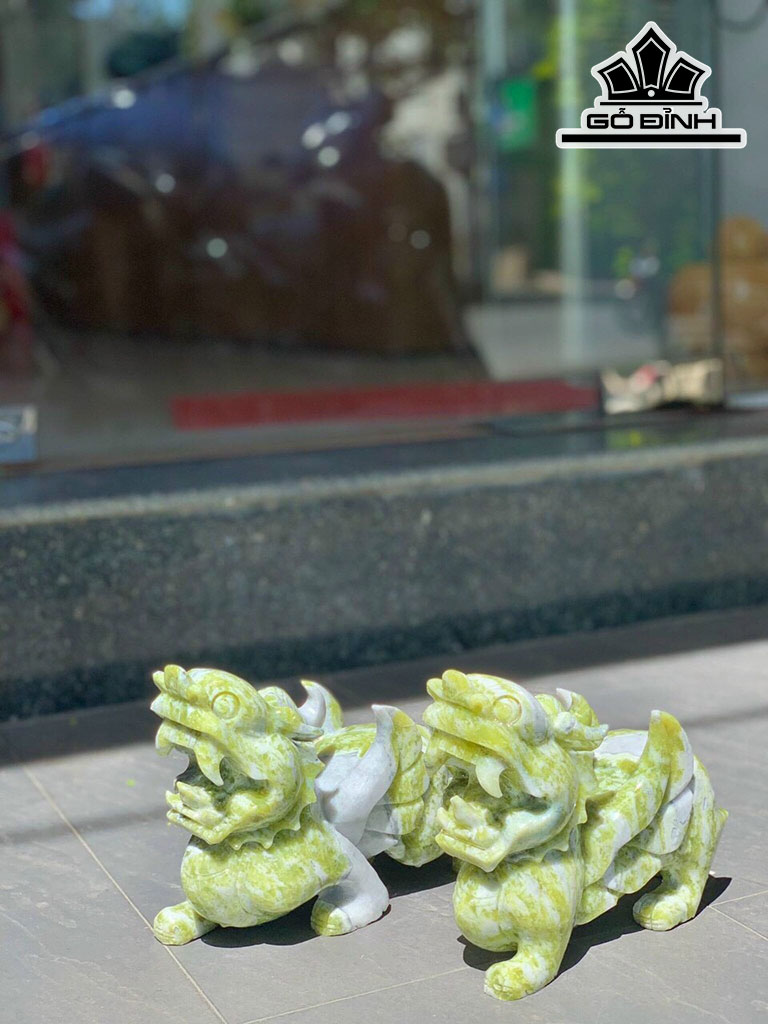 Tác Phẩm Tỳ Hưu Đá Serpentine Cao 20 (cm)