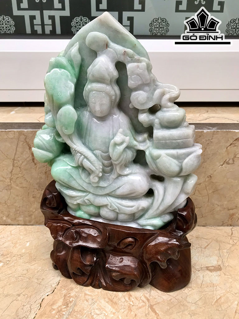 Tượng Quán Thế Âm Đá Cẩm Thạch (Jadeite) Cao 30 Ngang 17,5 Sâu 8 (cm) 3,1kg
