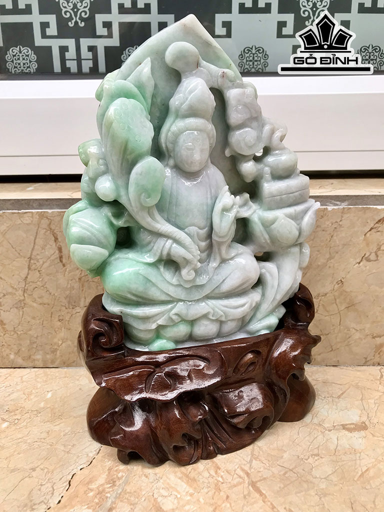 Tượng Quán Thế Âm Đá Cẩm Thạch (Jadeite) Cao 30 Ngang 17,5 Sâu 8 (cm) 3,1kg