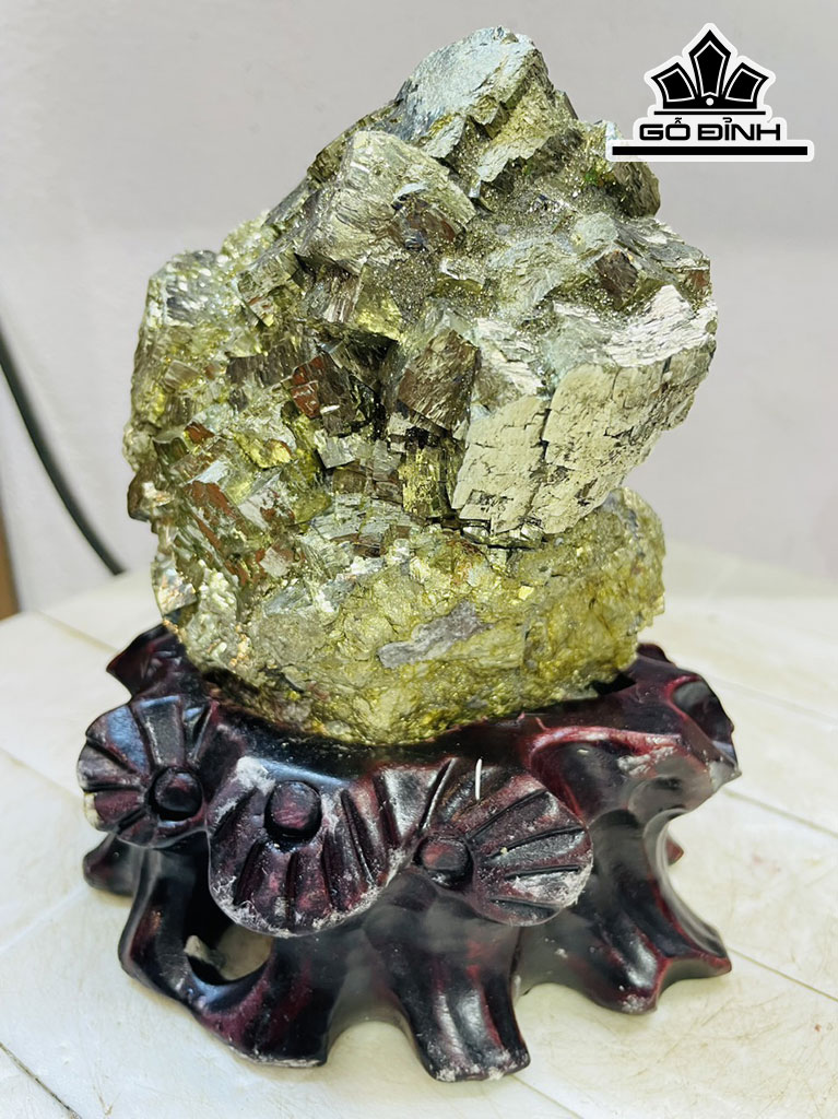 Tinh Thể Đá Pyrite Cao 17 Ngang 22 (cm) 2,2kg