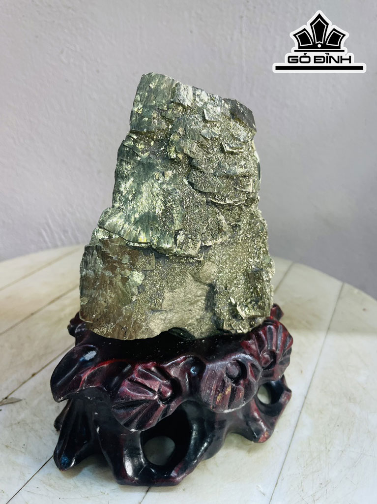 Tinh Thể Đá Pyrite Cao 18 Ngang 10 (cm) 1,8kg