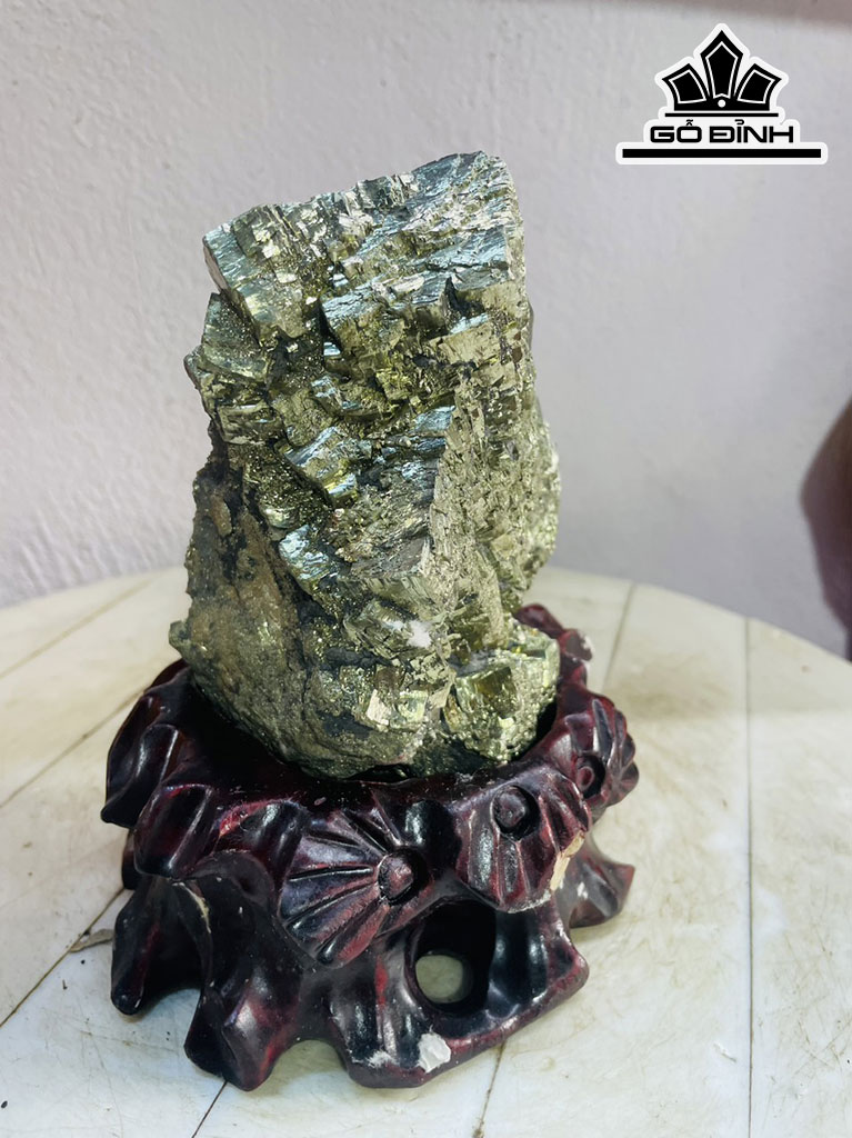 Tinh Thể Đá Pyrite Cao 18 Ngang 10 (cm) 1,8kg